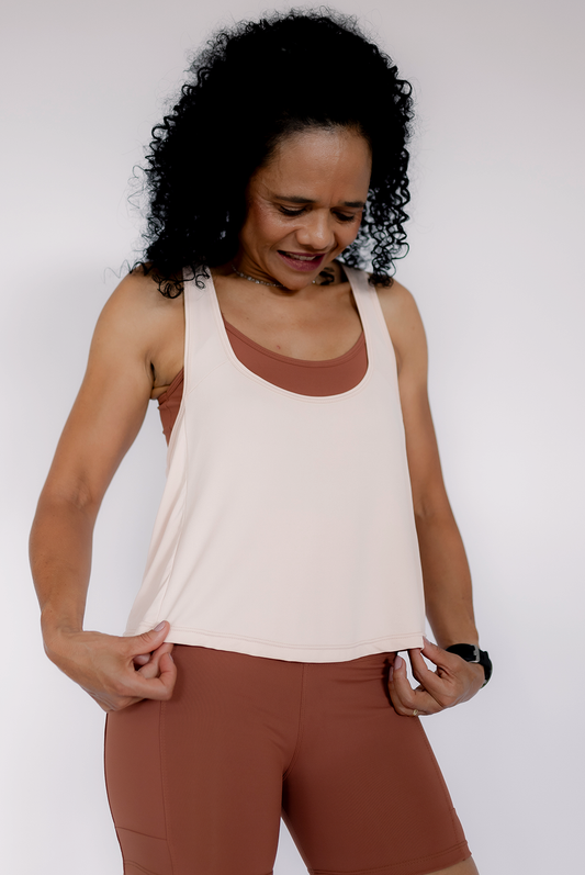 Blusa Semi Cropped