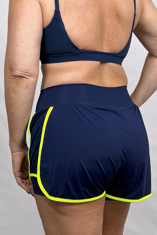 Shorts Beach Marinho e Neon