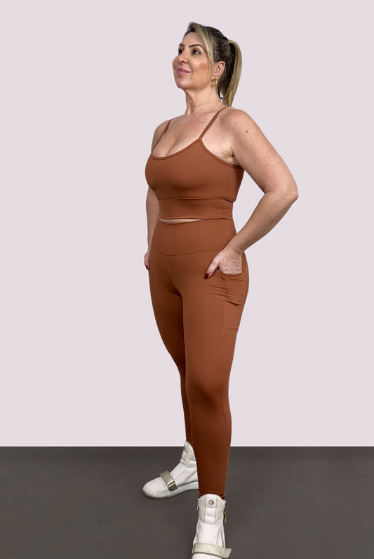Calça com Bolso