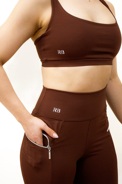 Calça com Bolsos Zíper - R557
