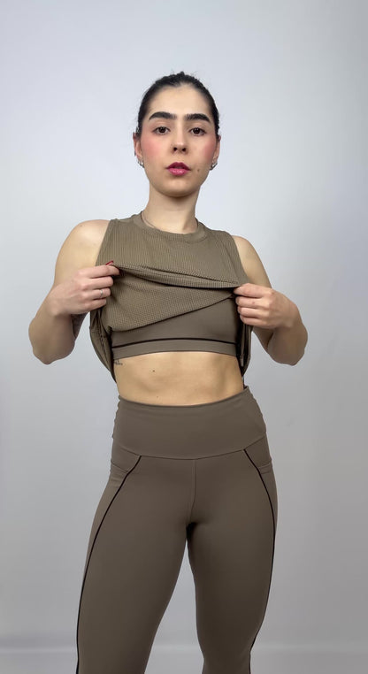 Cropped Soft